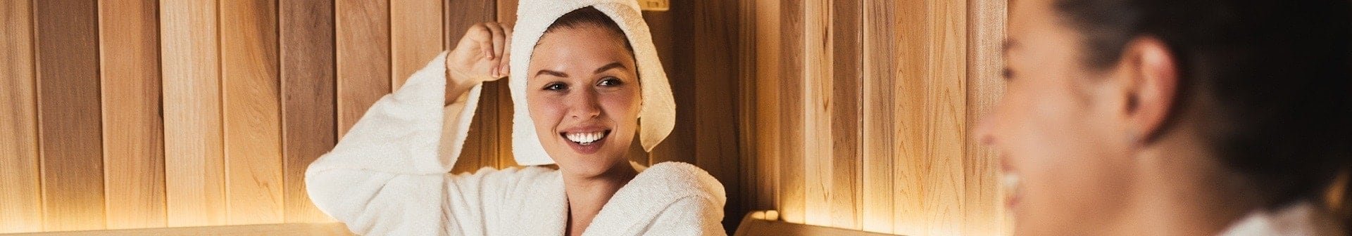 Frauen in der Sauna