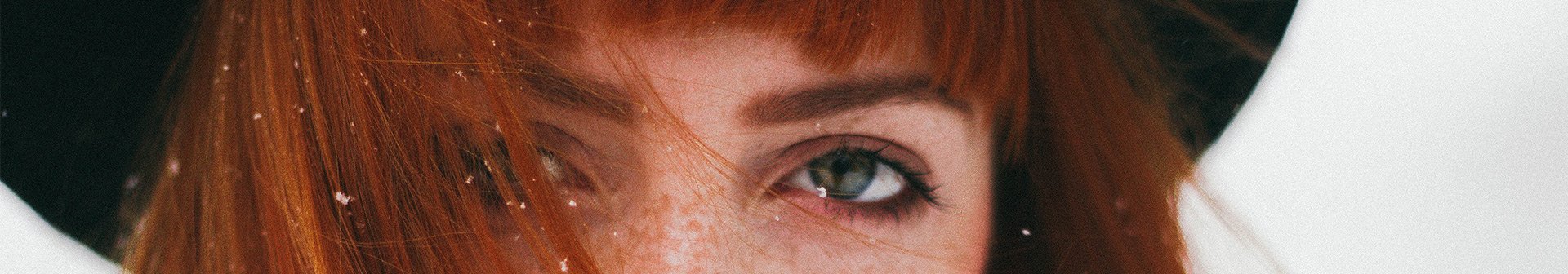 Leuchtend rotes Haar