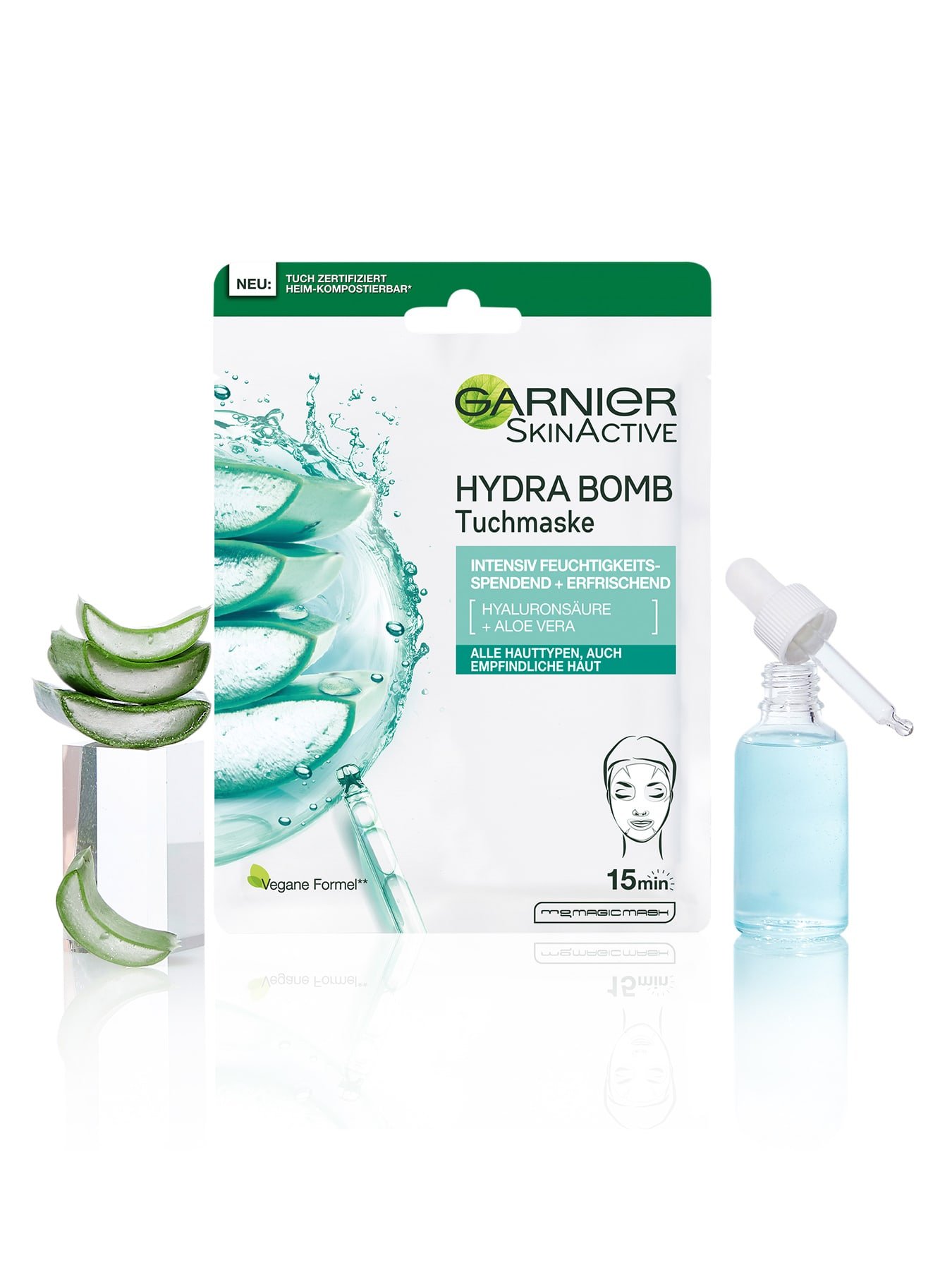 Verpackung der Garnier Hydra Bomb Tuchmaske mit Aloe Vera Scheiben und einem Glas voll Hyaluronsaeure