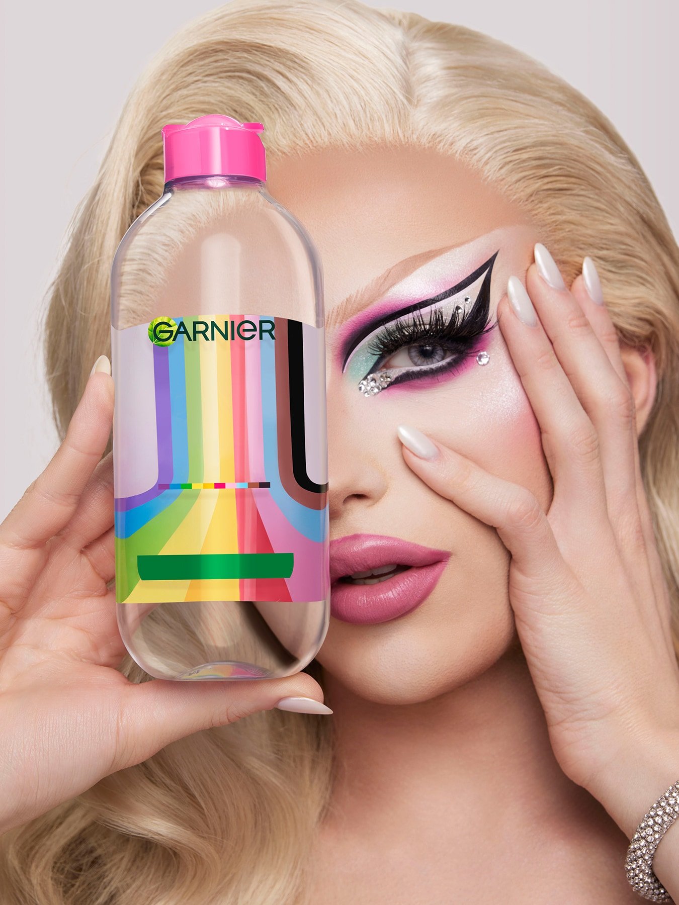 Mizellen Reinigungswasser Remove your Make-up not your Pride - Anwendungsbeispiel