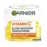 Umverpackung der Garnier Vitamin C Glow Boost Tagespflege.