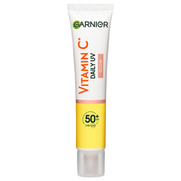 SkinActive Vitamin C Daily UV Ultraleichtes Fluid Glow LSF 50+ Produktbild