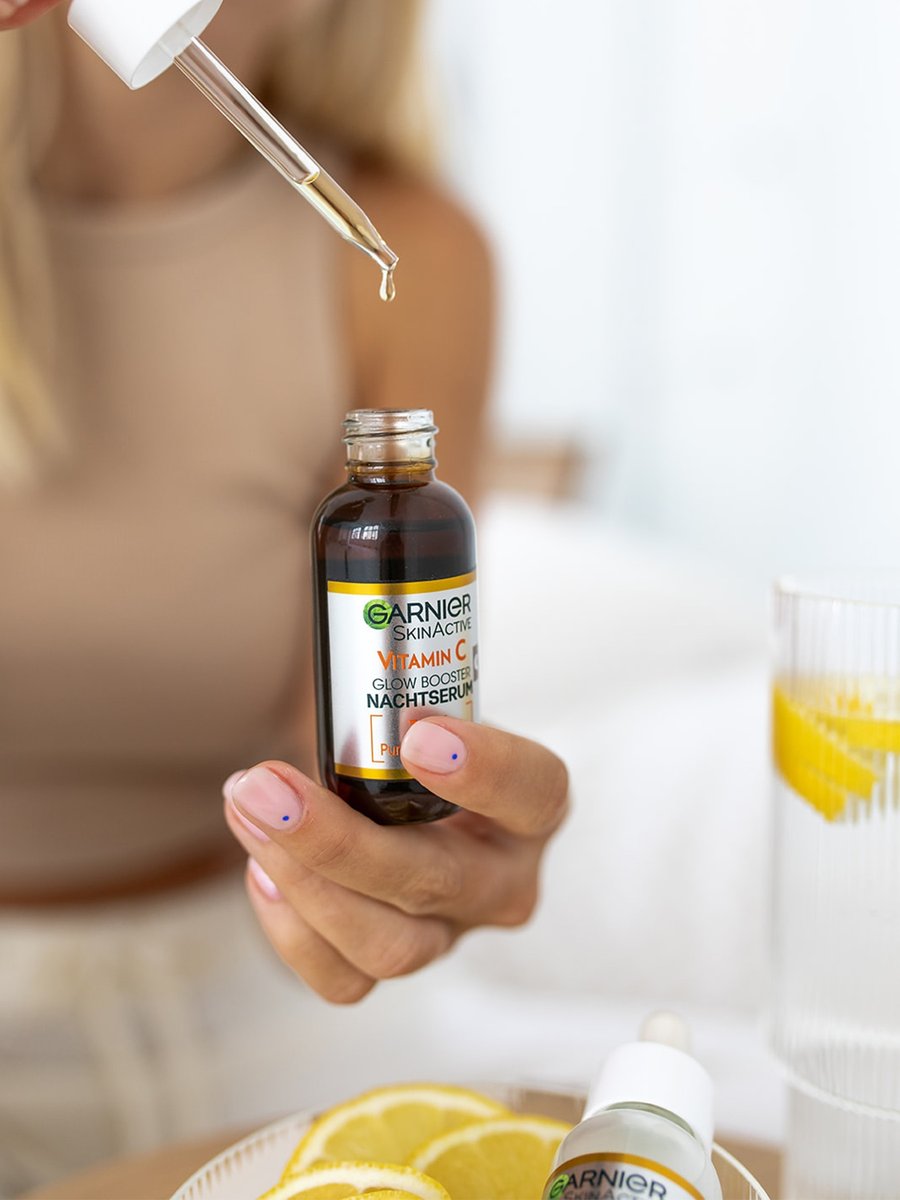 SkinActive Vitamin C Glow Booster Nachtserum Garnier