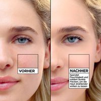 Garnier model von vorne. Sie zeigt dass das Wonder Tint All-In-One Getöntes Fluid ganz einfach und angenehm Flecken abdeckt!